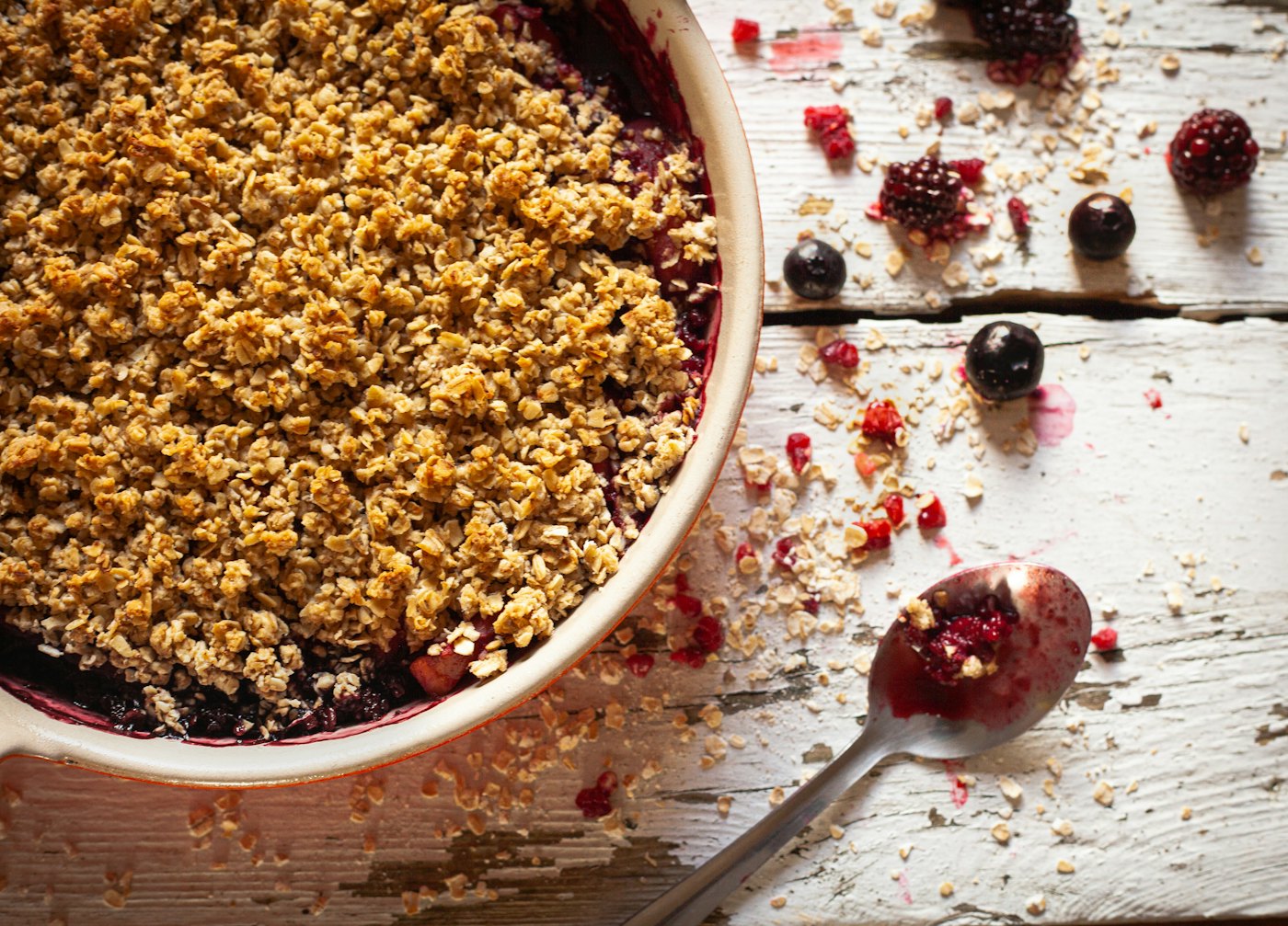 Gluten-free berry crumble